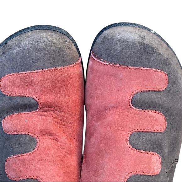 Dansko Women's Brown  and  salmon like  Loafers - Picture 2 of 5